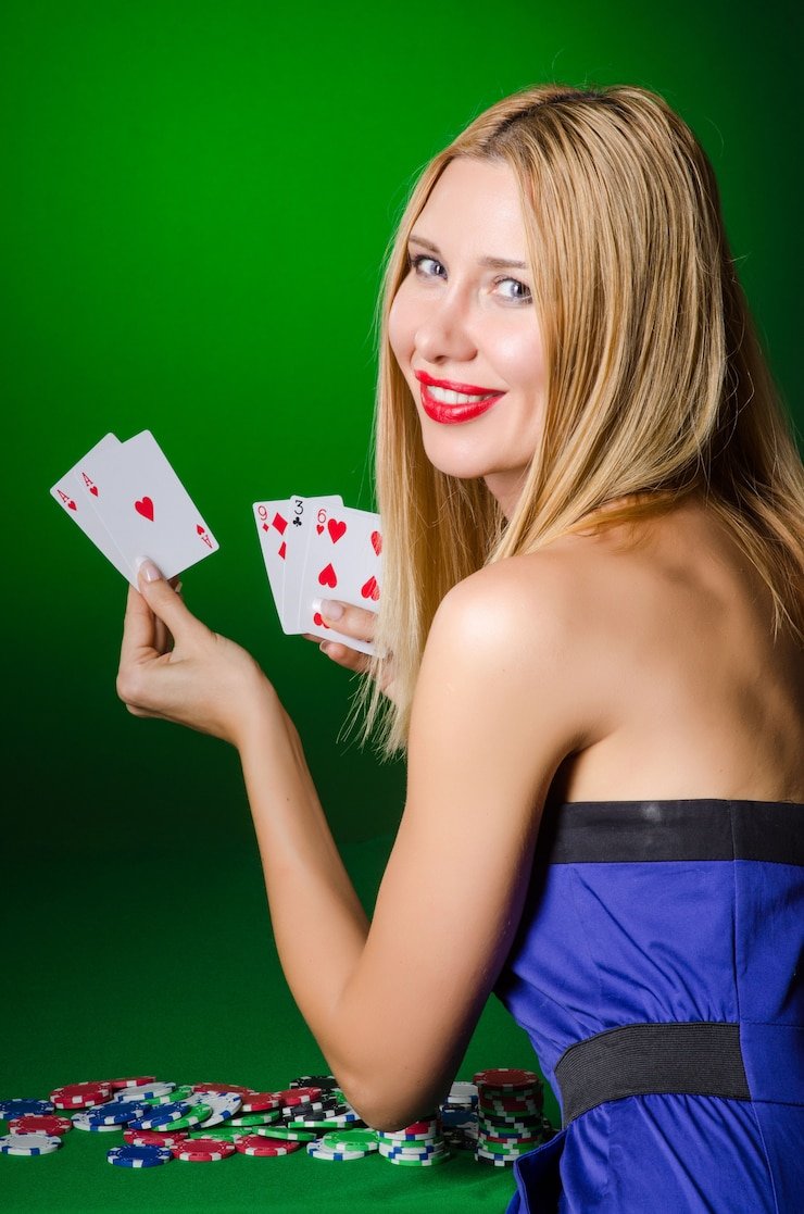 watitoto 124 mobile app interface showing football betting markets and live-dealer games